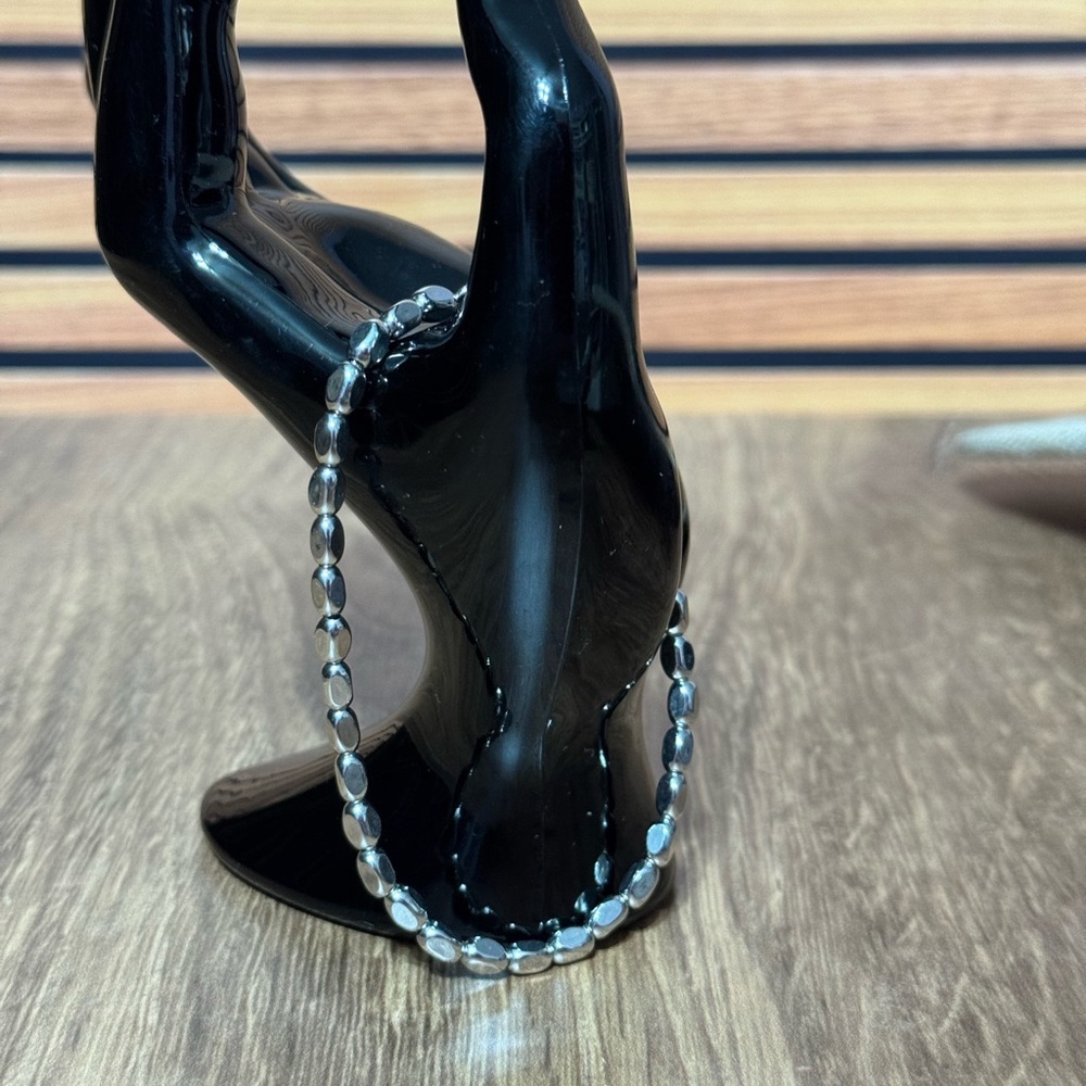 Lisa Robertson Elegant Silver Bracelet